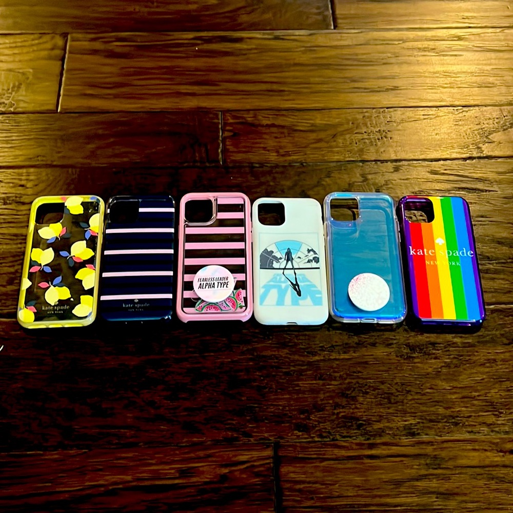 Six IPhone 11 Pro Cases
